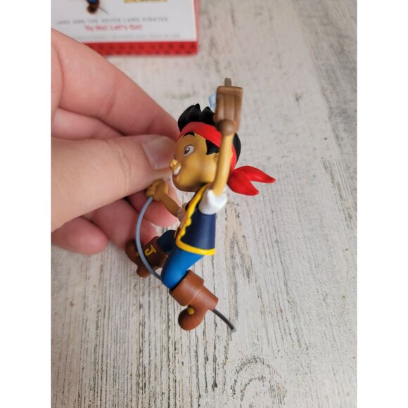 Hallmark Yo Ho! let's go! Jake Neverland pirates ornament Xmas - Picture 4 of 6